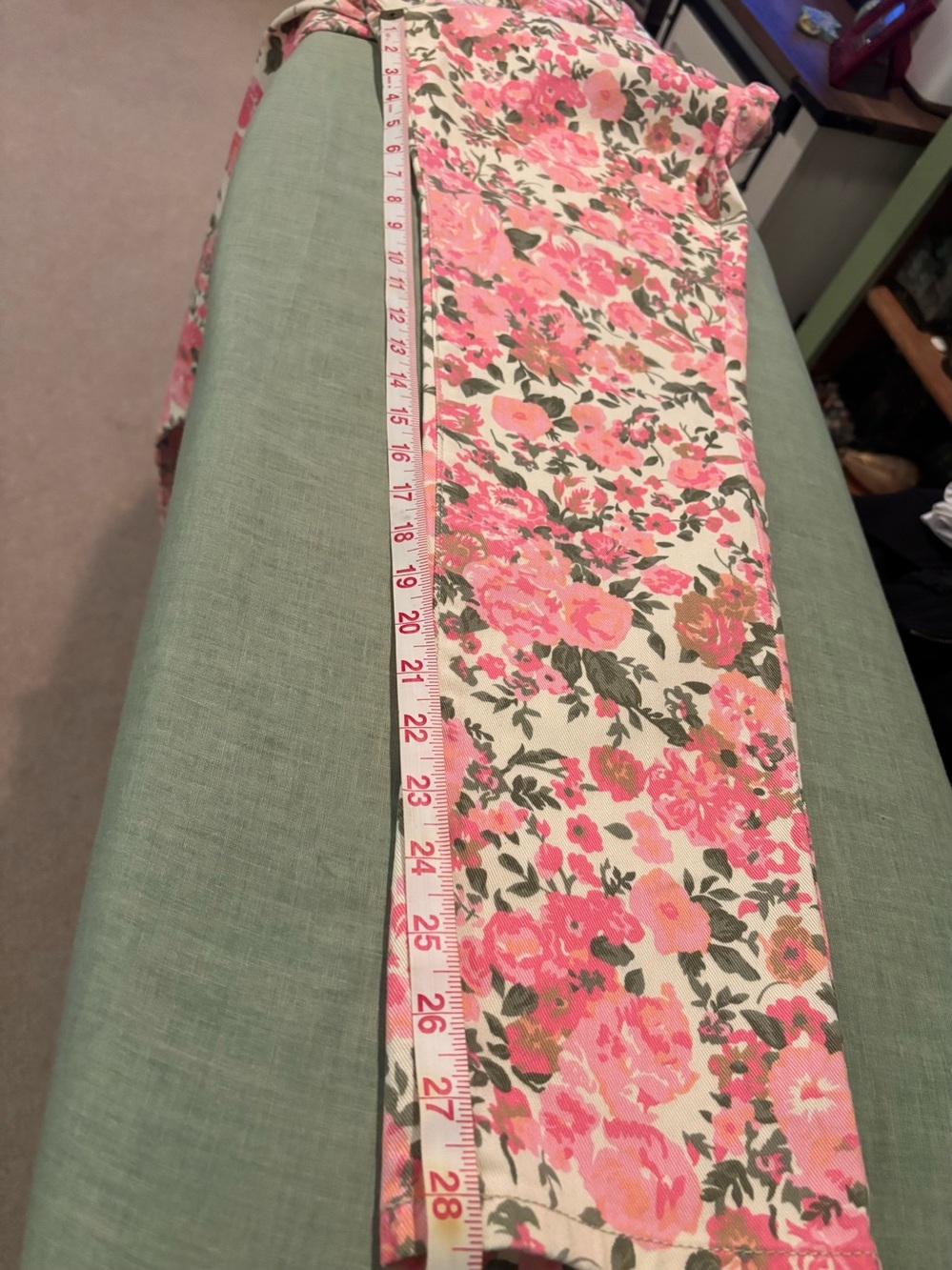 Territory Ahead Pink Floral Jeans of 98% cotton and 2% Elastane Size 8 waist 33 - Picture 6 of 9